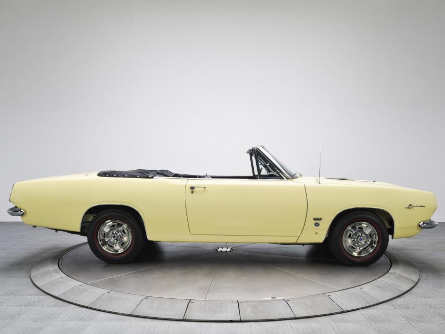  Plymouth Barracuda Formula S 383 Convertible 1967 года  (фото 9 из 12)